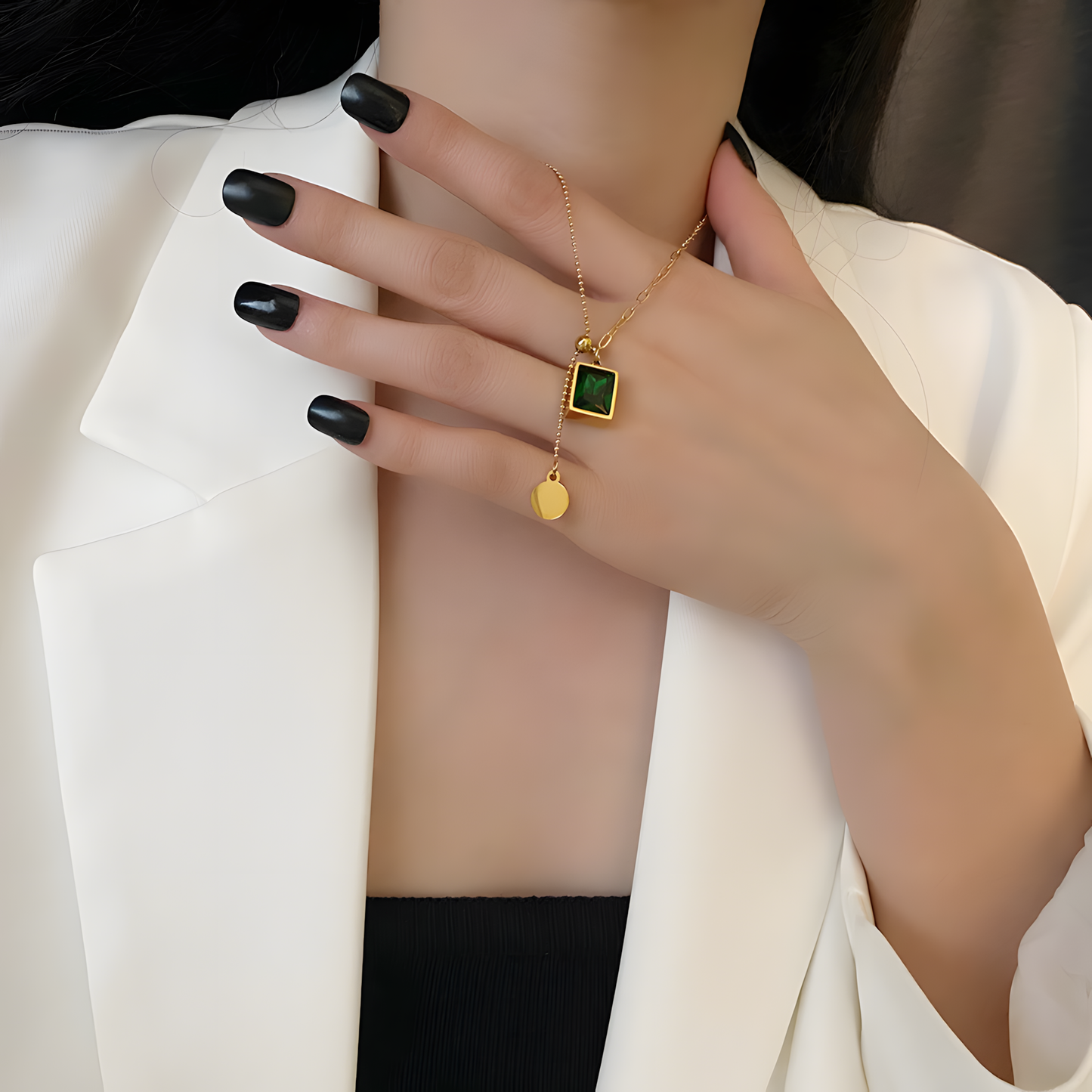 Elegant Cyber Celebrity Necklace