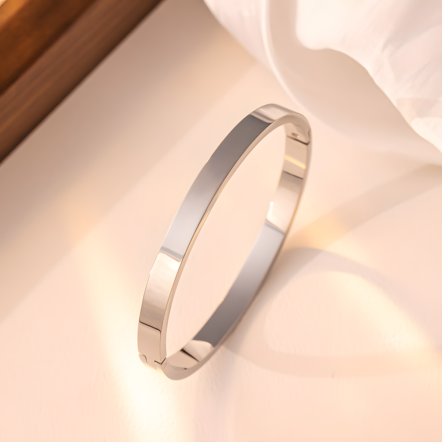 6MM Silver Aura Wrist Band