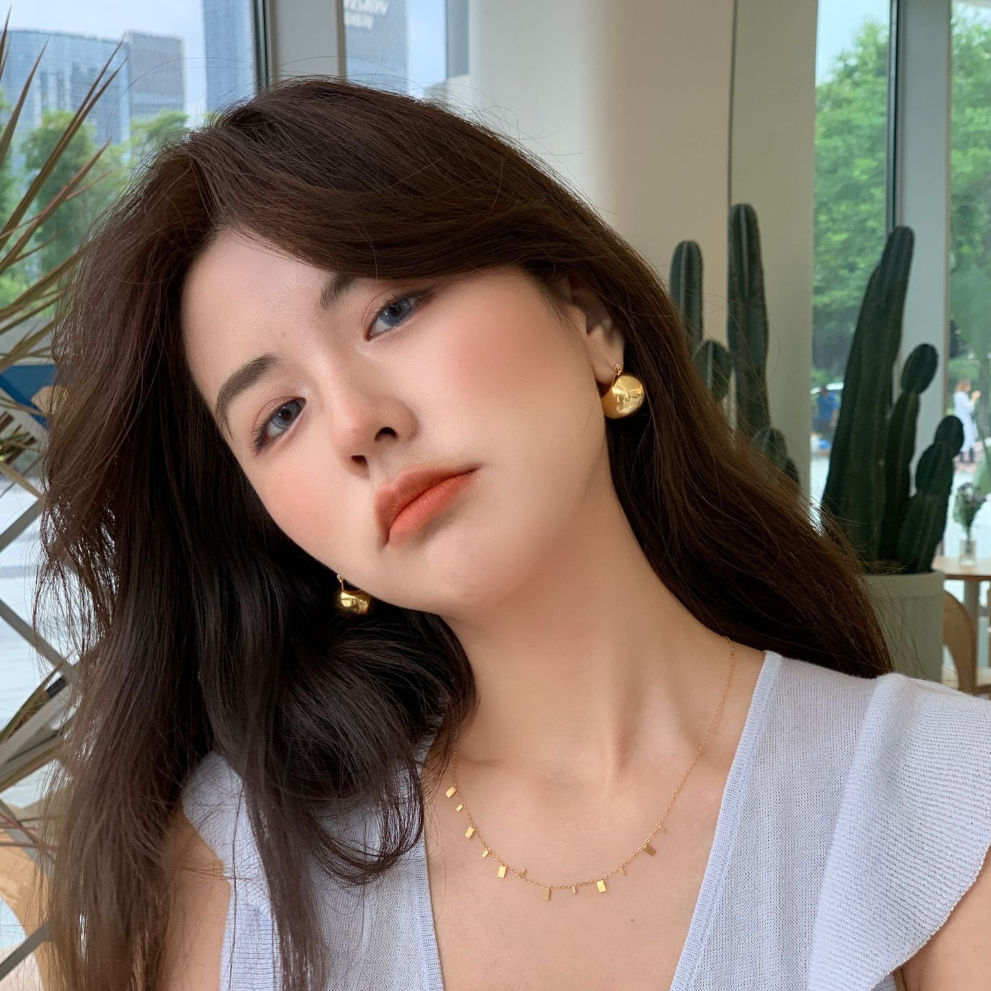 Minimal Gold Bar Chain