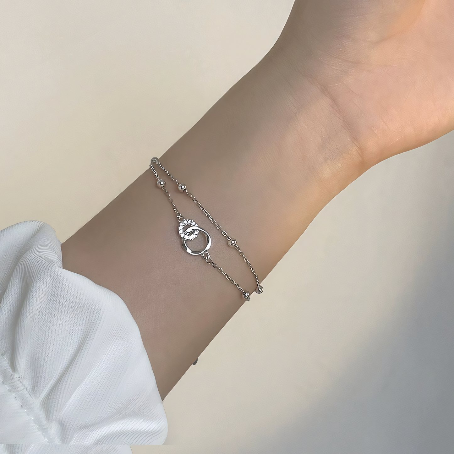 Linked Circle charm Bracelet
