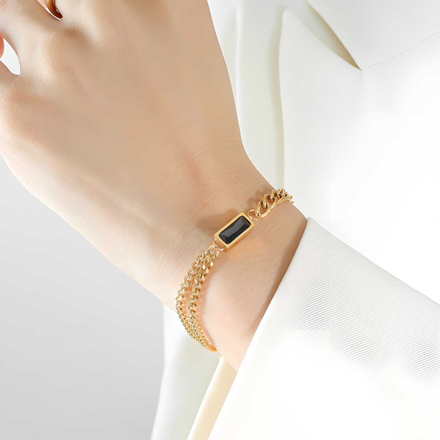 Black Onyx Noir Bar Gold Bracelet