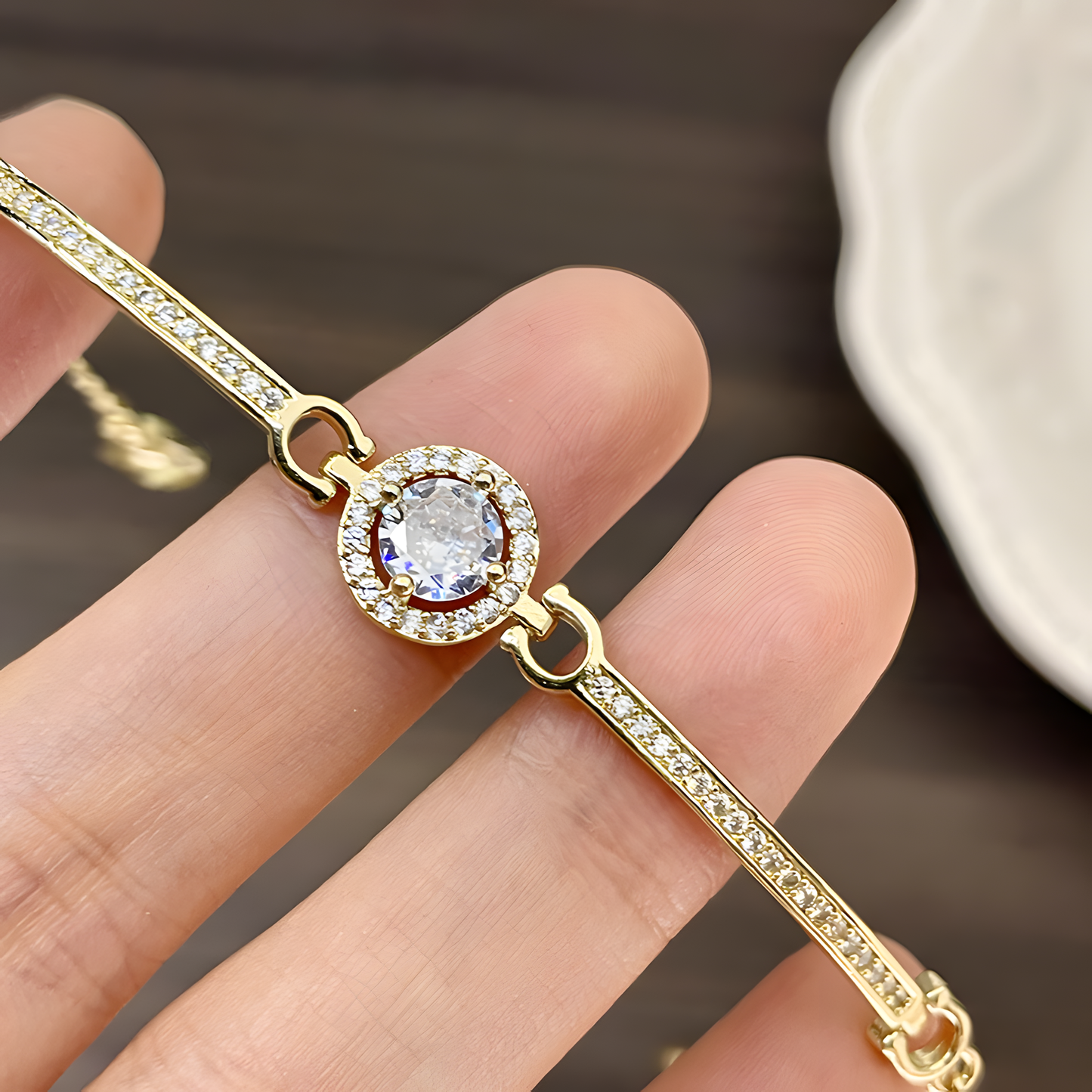 Solitaire Sparkle Bracelet