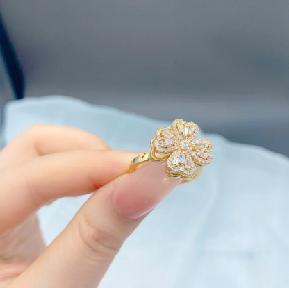 4 Heart Rotating Ring