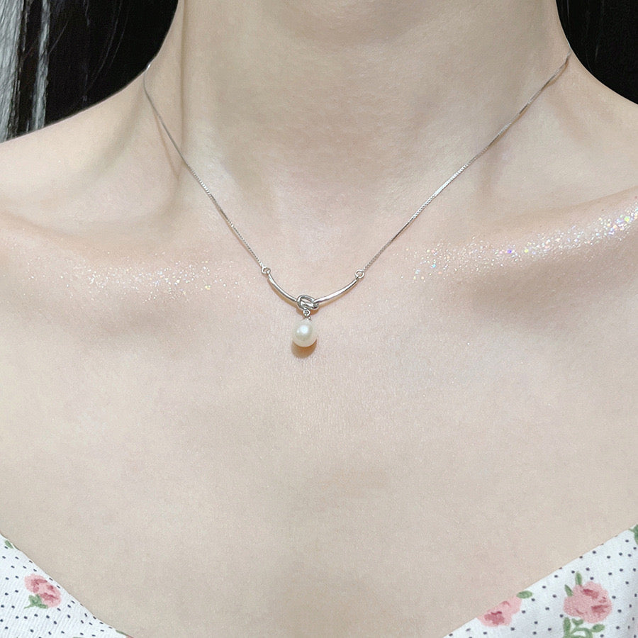 Timeless Knot & Pearl Necklace