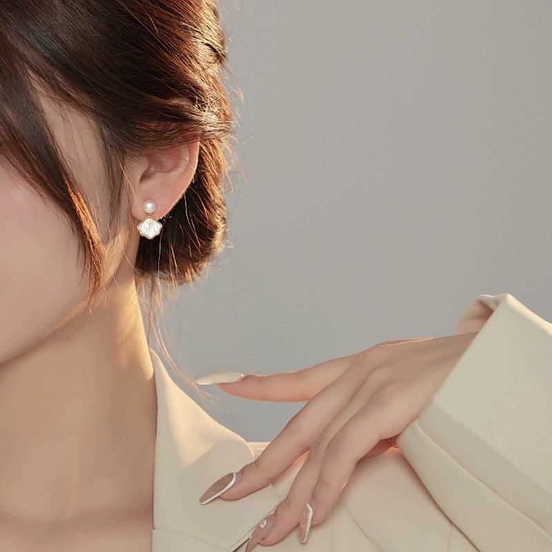 Ocean Pearl Earrings