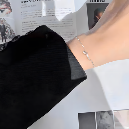 Tulip Charm Bracelet