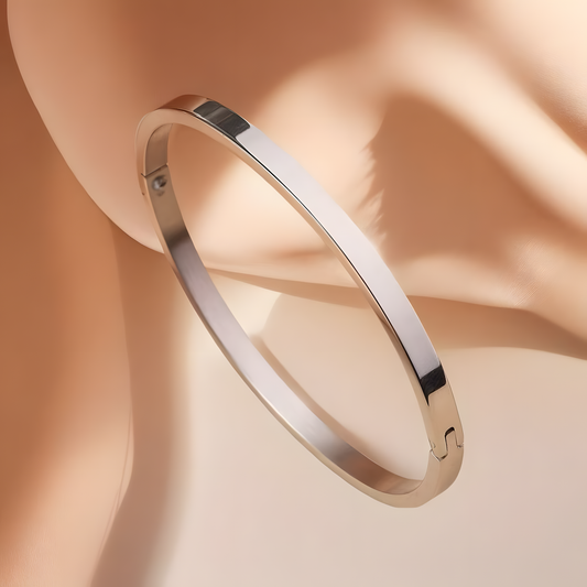 Signature Shine Silver Bangle Bracelet