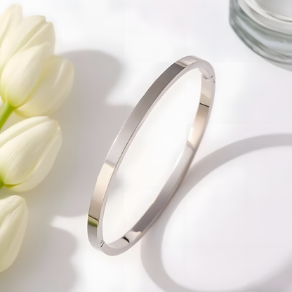 Signature Shine Silver Bangle Bracelet