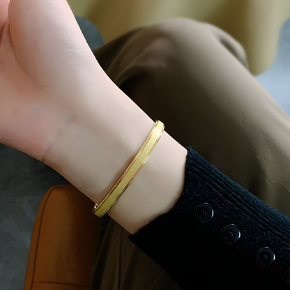 Gold Dusk Radiance Bangle Bracelet