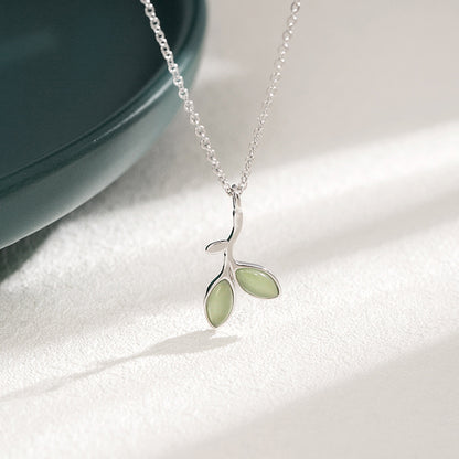 Leaf Bud Pendant Necklace
