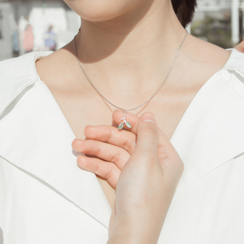 Leaf Bud Pendant Necklace