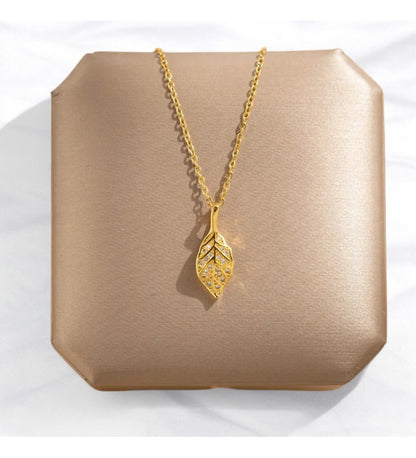 Nature-Inspired Leaf Necklace
